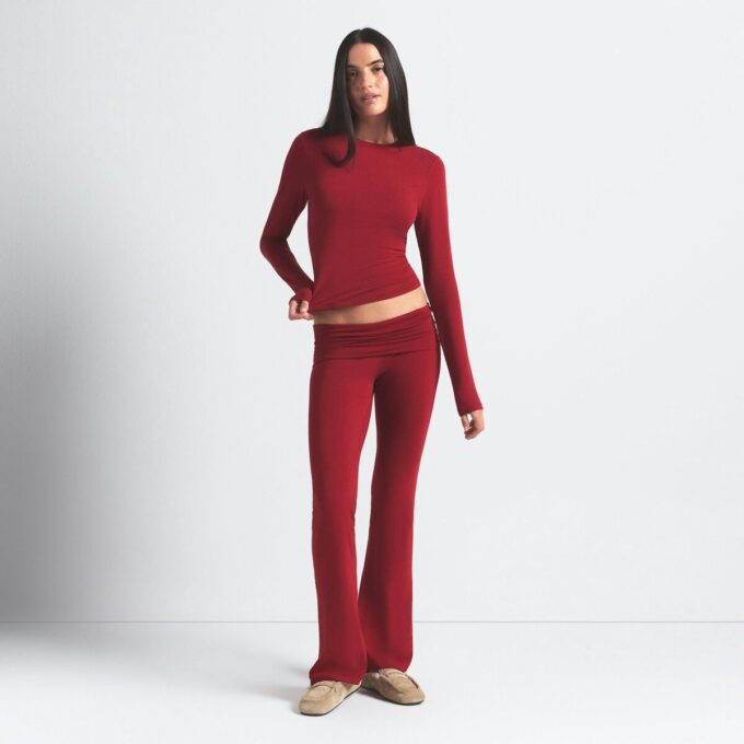 COTTON JERSEY LONG SLEEVE T-SHIRT COTTON JERSEY LONG SLEEVE T-SHIRT