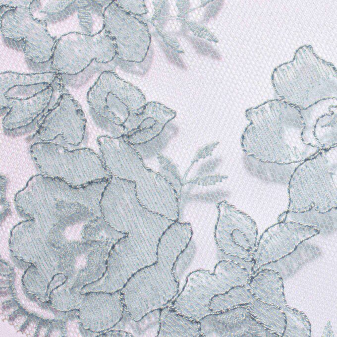 EMBROIDERED LINGERIE UNLINED CROTCHLESS TEDDY