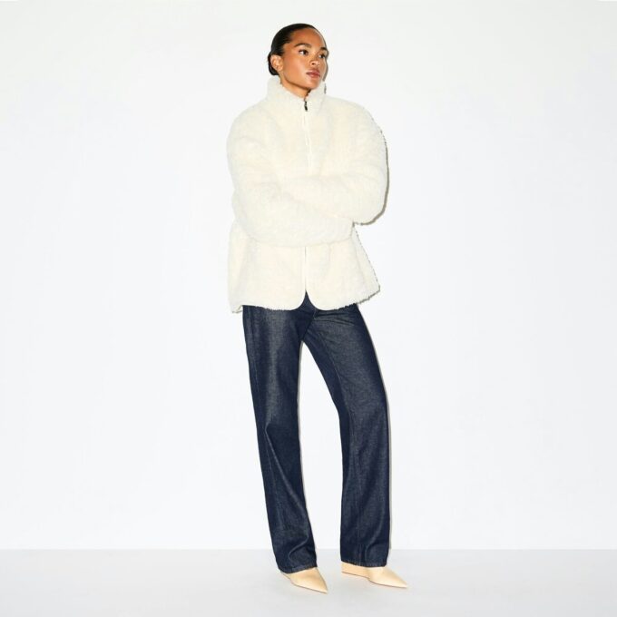 FAUX FUR OVERSIZED MOCK NECK JACKET FAUX FUR OVERSIZED MOCK NECK JACKET