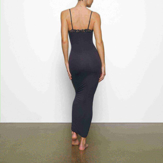 FITS EVERYBODY LACE LONG SLIP DRESS FITS EVERYBODY LACE LONG SLIP DRESS