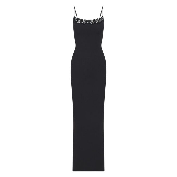 FITS EVERYBODY LACE LONG SLIP DRESS FITS EVERYBODY LACE LONG SLIP DRESS