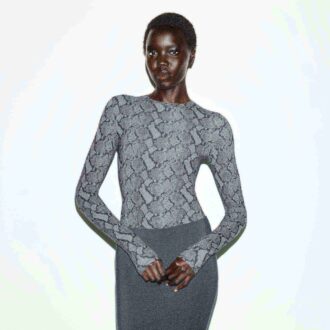 FITS EVERYBODY LONG SLEEVE CREW NECK BODYSUIT