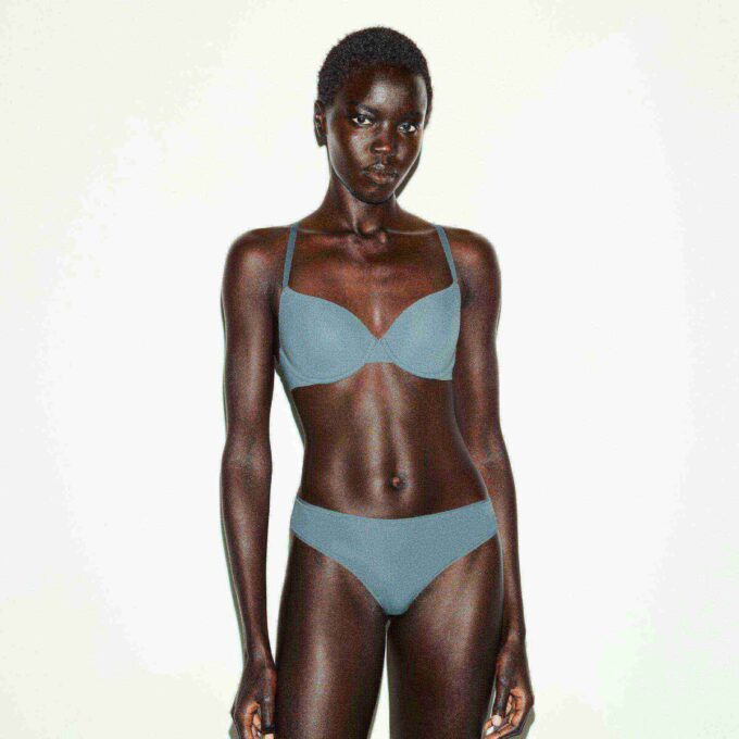 FITS EVERYBODY THONG FITS EVERYBODY THONG