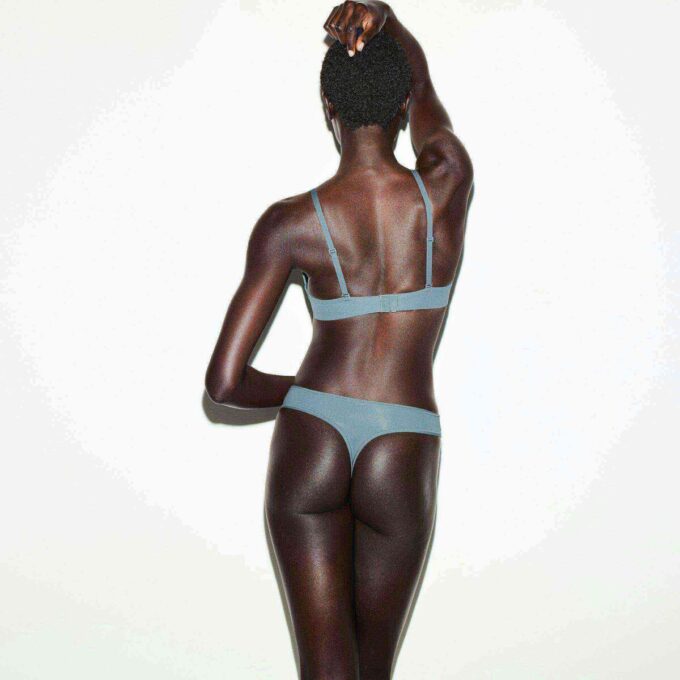 FITS EVERYBODY THONG FITS EVERYBODY THONG