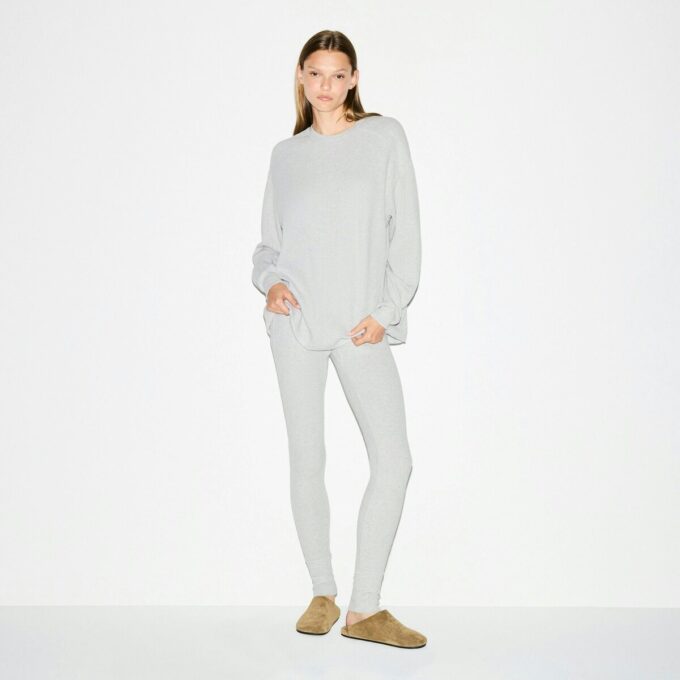 HEAVY WAFFLE OVERSIZED CREWNECK HEAVY WAFFLE OVERSIZED CREWNECK