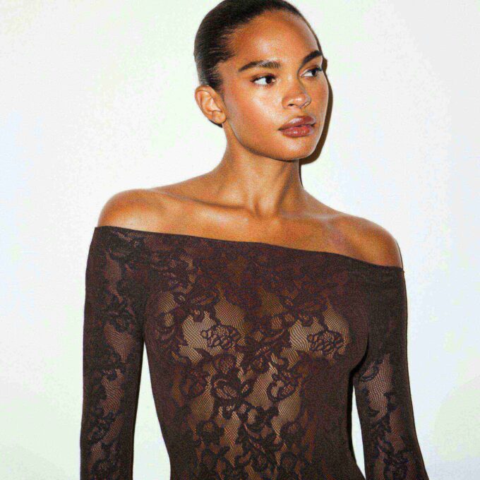 KNIT LACE BOATNECK TOP KNIT LACE BOATNECK TOP