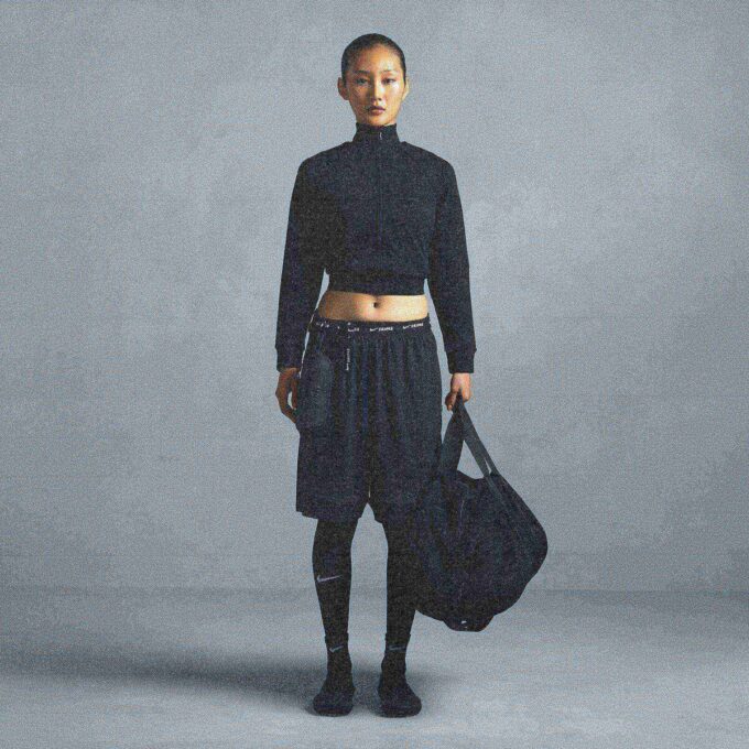 NikeSKIMS AIRY RELAXED SHORT