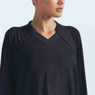 NikeSKIMS AIRY V-NECK OVERSIZED LONG SLEEVE TOP