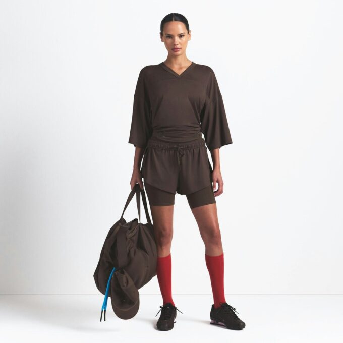 NikeSKIMS AIRY V-NECK OVERSIZED TOP NikeSKIMS AIRY V-NECK OVERSIZED TOP