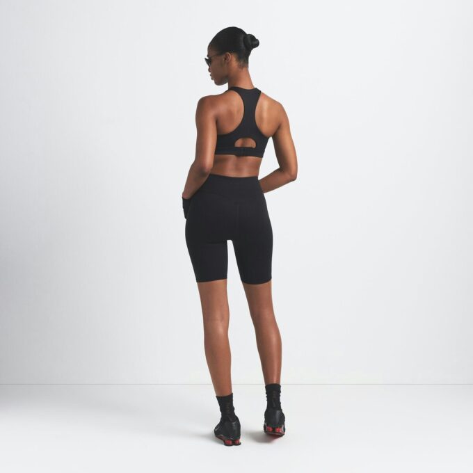 NikeSKIMS MATTE 7″ BIKER SHORT