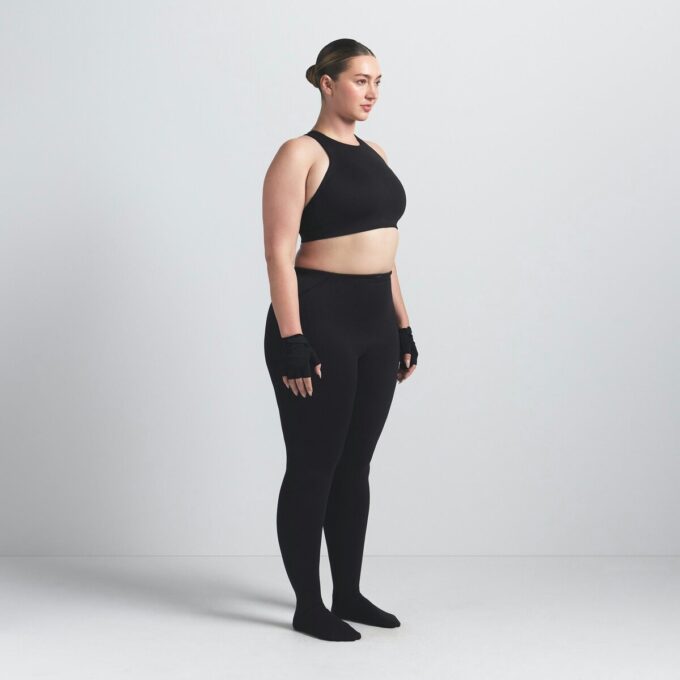 NikeSKIMS MATTE FOOTSIE GRIP LEGGING