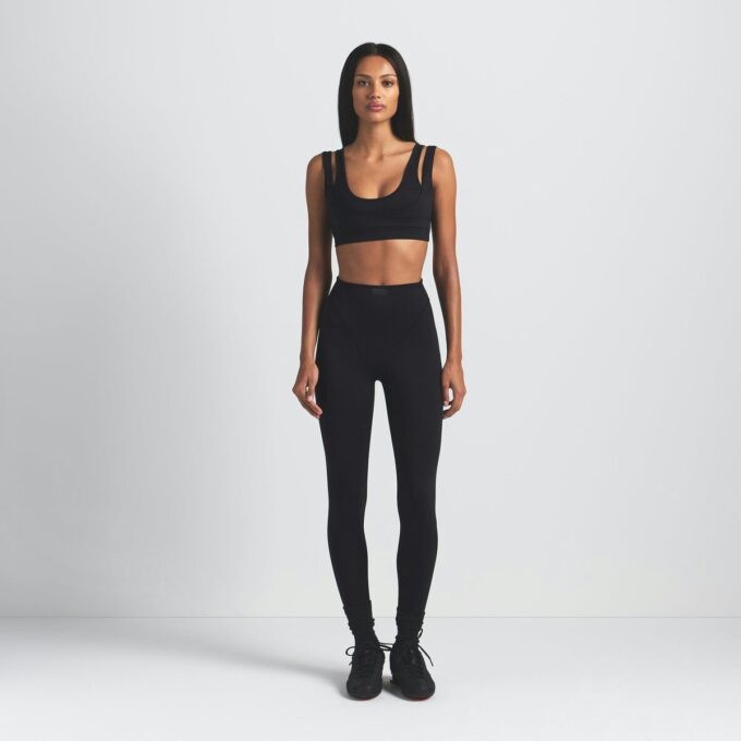 NikeSKIMS MATTE V-LINE 26″ LEGGING NikeSKIMS MATTE V-LINE 26″ LEGGING