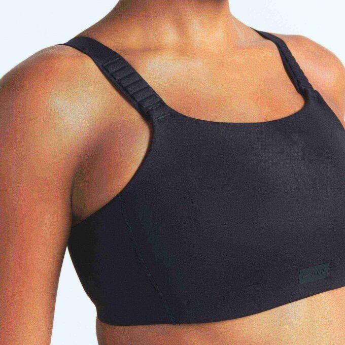 NikeSKIMS MATTE WIDE STRAP BRA NikeSKIMS MATTE WIDE STRAP BRA
