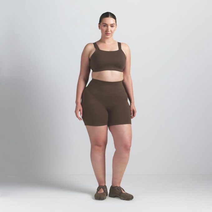 NikeSKIMS MATTE WIDE STRAP BRA NikeSKIMS MATTE WIDE STRAP BRA