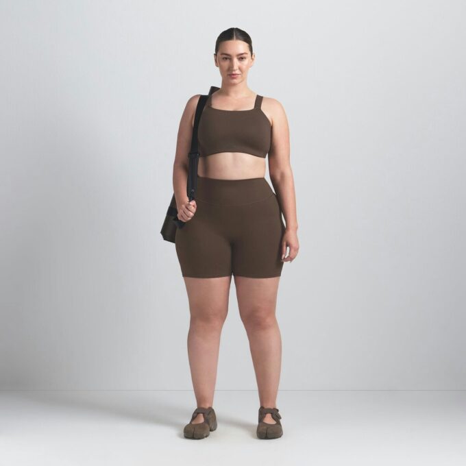 NikeSKIMS MATTE WIDE STRAP BRA NikeSKIMS MATTE WIDE STRAP BRA