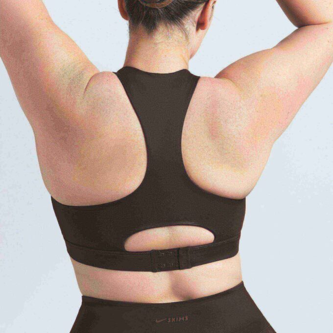 NikeSKIMS SHINE HIGH NECK BRA