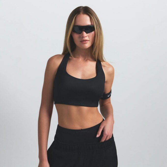 NikeSKIMS SHINE RACER BACK BRA NikeSKIMS SHINE RACER BACK BRA