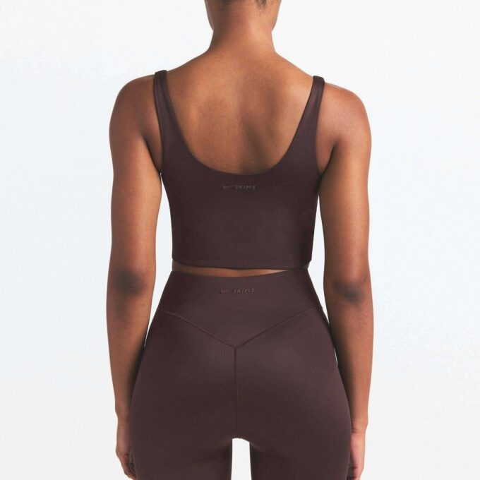 NikeSKIMS SHINE SCOOP NECK BRA TOP NikeSKIMS SHINE SCOOP NECK BRA TOP