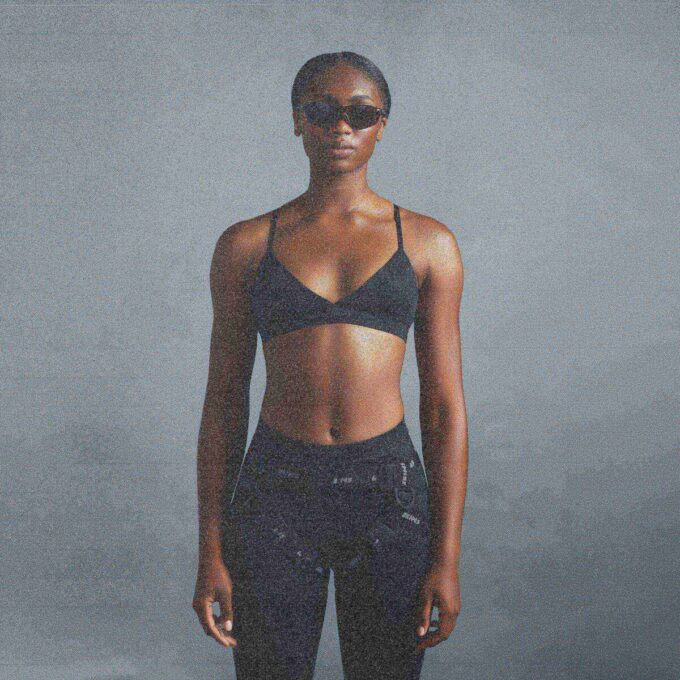 NikeSKIMS SHINE TRIANGLE BRA NikeSKIMS SHINE TRIANGLE BRA