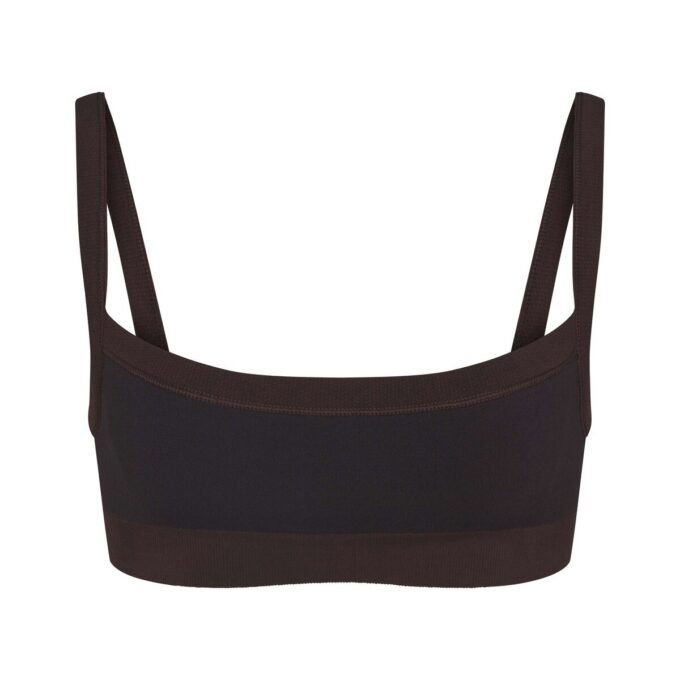 NikeSKIMS VINTAGE SEAMLESS CAMI BRA NikeSKIMS VINTAGE SEAMLESS CAMI BRA