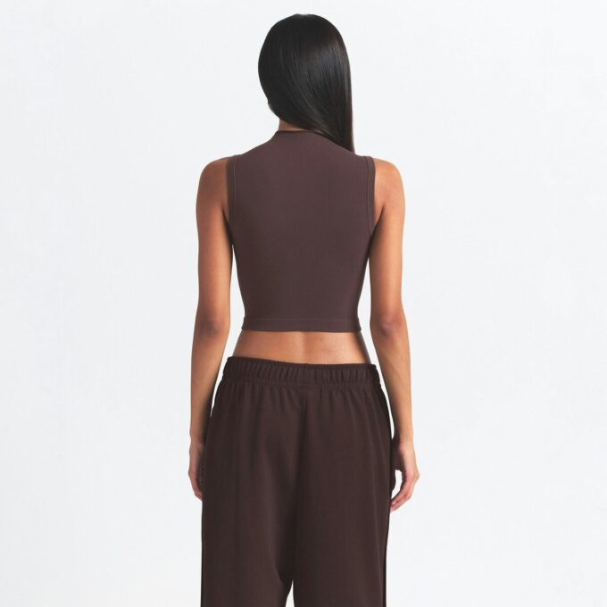 NikeSKIMS VINTAGE SEAMLESS MOCK NECK BRA TOP NikeSKIMS VINTAGE SEAMLESS MOCK NECK BRA TOP