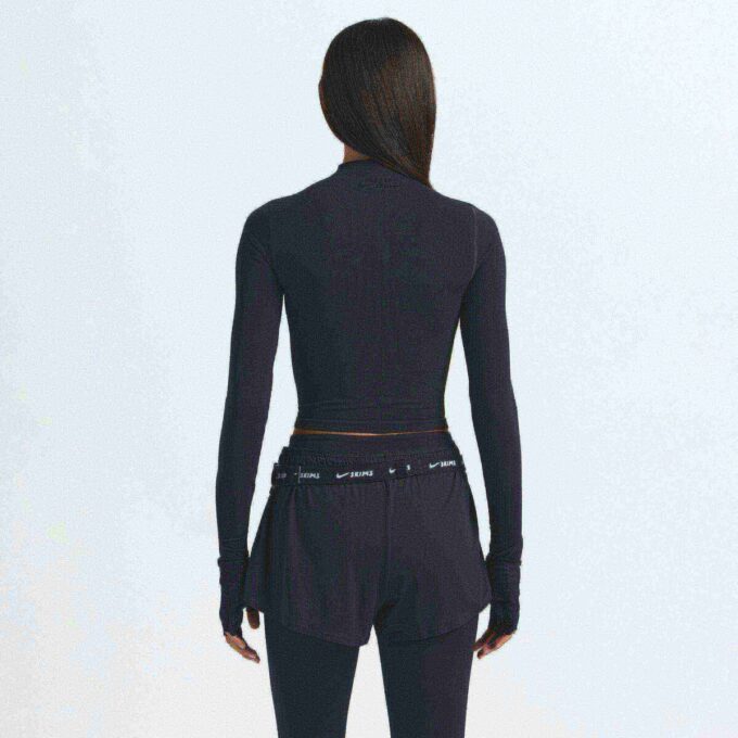 NikeSKIMS VINTAGE SEAMLESS MOCK NECK CROP TOP