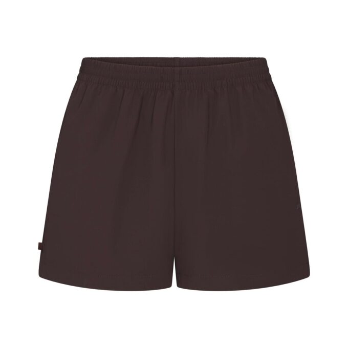NikeSKIMS WOVEN NYLON 5″ TRACK SHORT