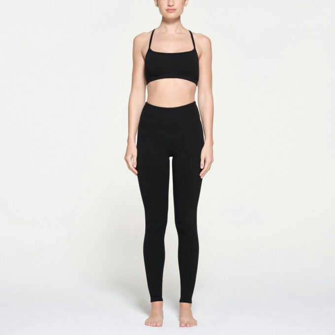 OUTDOOR HIGH-WAISTED BANDED LEGGING OUTDOOR HIGH-WAISTED BANDED LEGGING