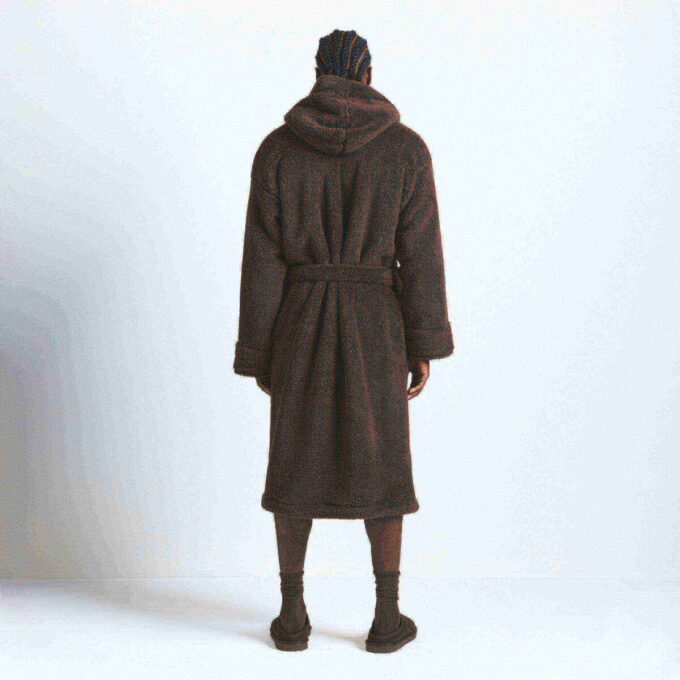 PLUSH MENS ROBE