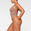 SEAMLESS SCULPT THONG BODYSUIT
