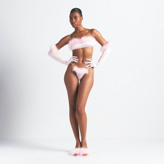 SILK FEATHER TRIM GLOVES SILK FEATHER TRIM GLOVES