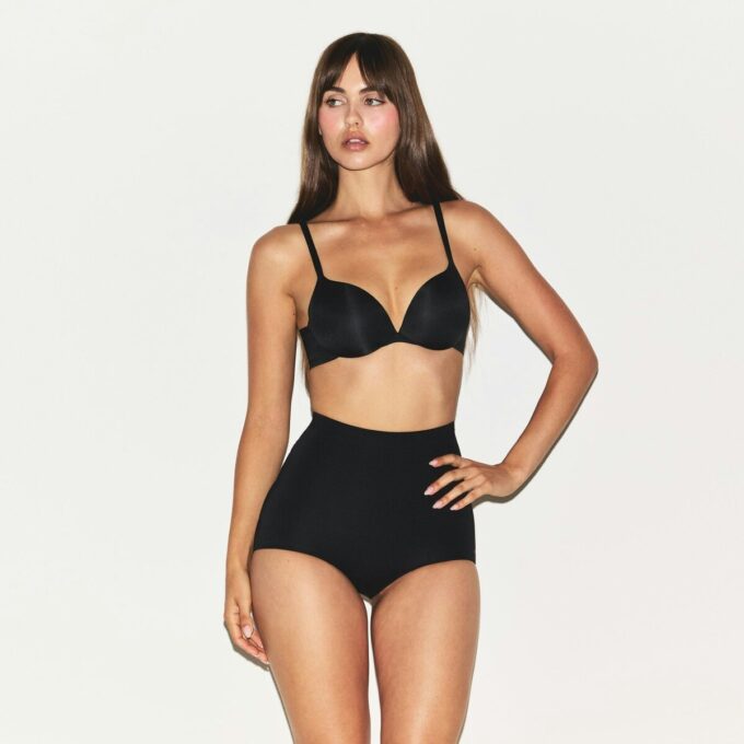 SKIMS BODY BUTT ENHANCING PADDED BRIEF