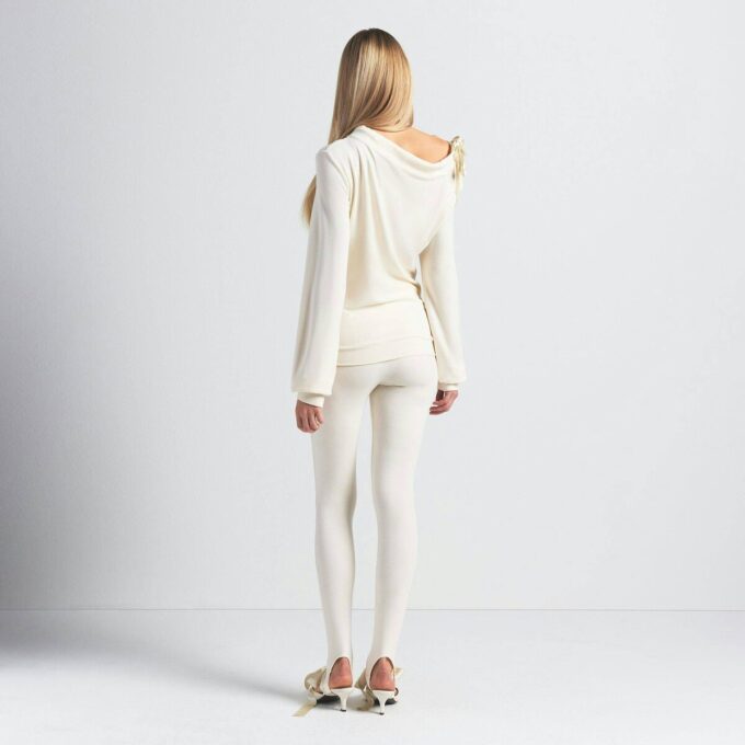 SKIMS CLOUD OFF THE SHOULDER TOP SKIMS CLOUD OFF THE SHOULDER TOP