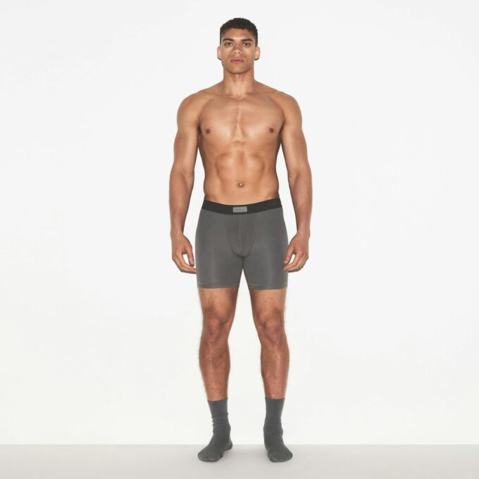 SKIMS COTTON MENS 5″ BOXER BRIEF 3-PACK SKIMS COTTON MENS 5″ BOXER BRIEF 3-PACK