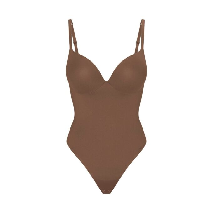 SKIMS ULTIMATE BODY PUSH-UP THONG BODYSUIT SKIMS ULTIMATE BODY PUSH-UP THONG BODYSUIT