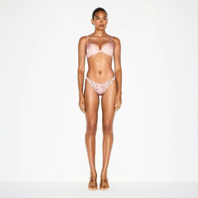 SKIMS ULTIMATE TEARDROP PUSH-UP BRA SKIMS ULTIMATE TEARDROP PUSH-UP BRA