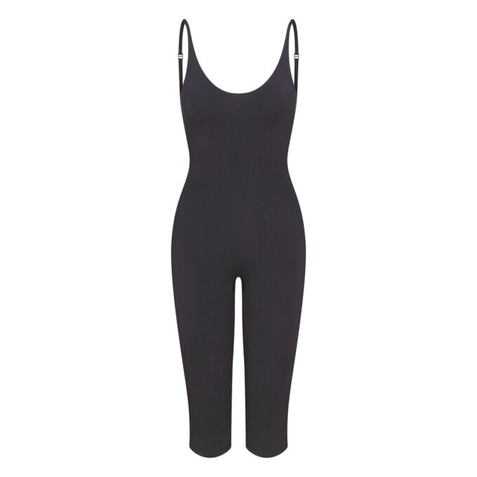 SMOOTH LAYERS CAPRI CATSUIT
