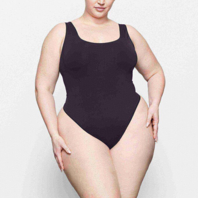 SOFT SMOOTHING SEAMLESS THONG BODYSUIT SOFT SMOOTHING SEAMLESS THONG BODYSUIT