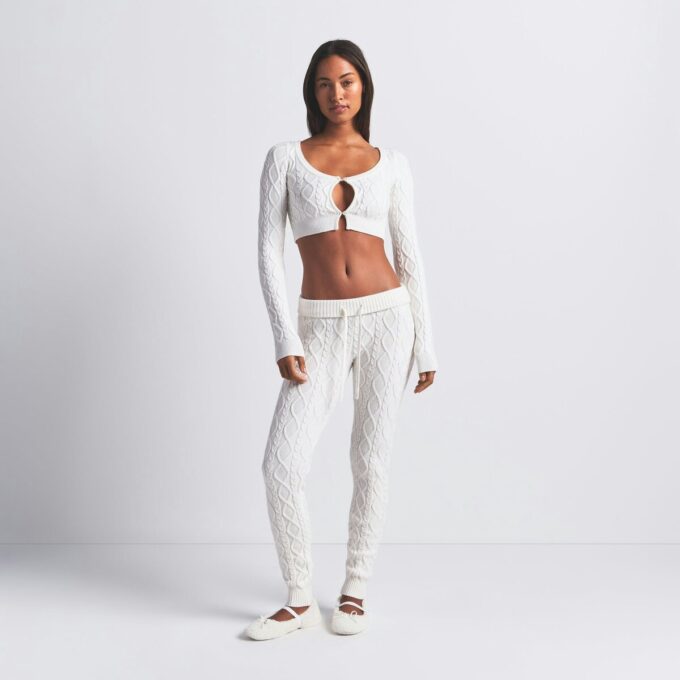 SWEATER KNIT CROPPED CARDIGAN SWEATER KNIT CROPPED CARDIGAN