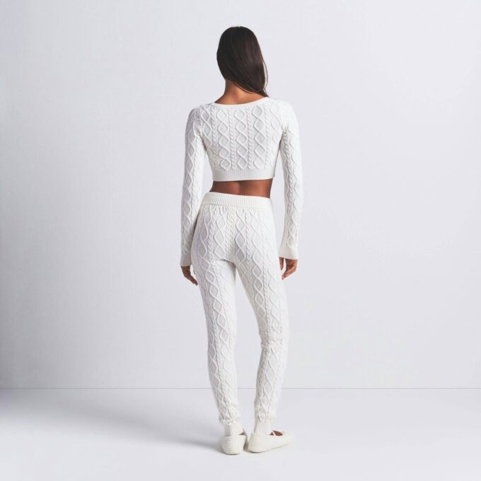 SWEATER KNIT LEGGING