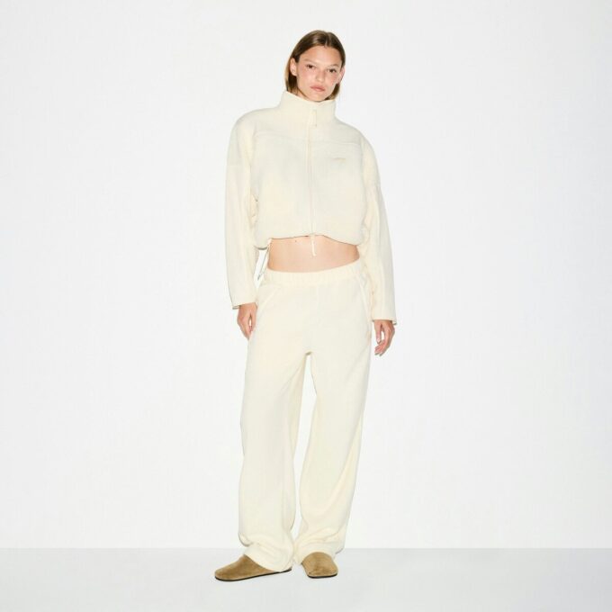 TEDDY BOXY ZIP UP JACKET TEDDY BOXY ZIP UP JACKET