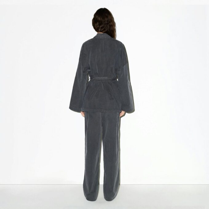 WOVEN LOUNGE OVERSIZED WRAP TOP WOVEN LOUNGE OVERSIZED WRAP TOP